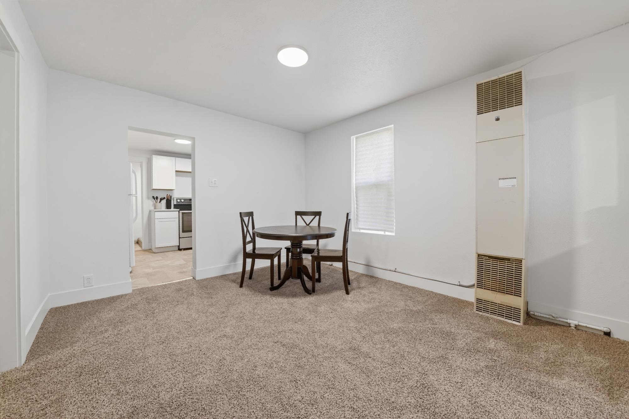 1608 W Maxwell Ave - Photo 14