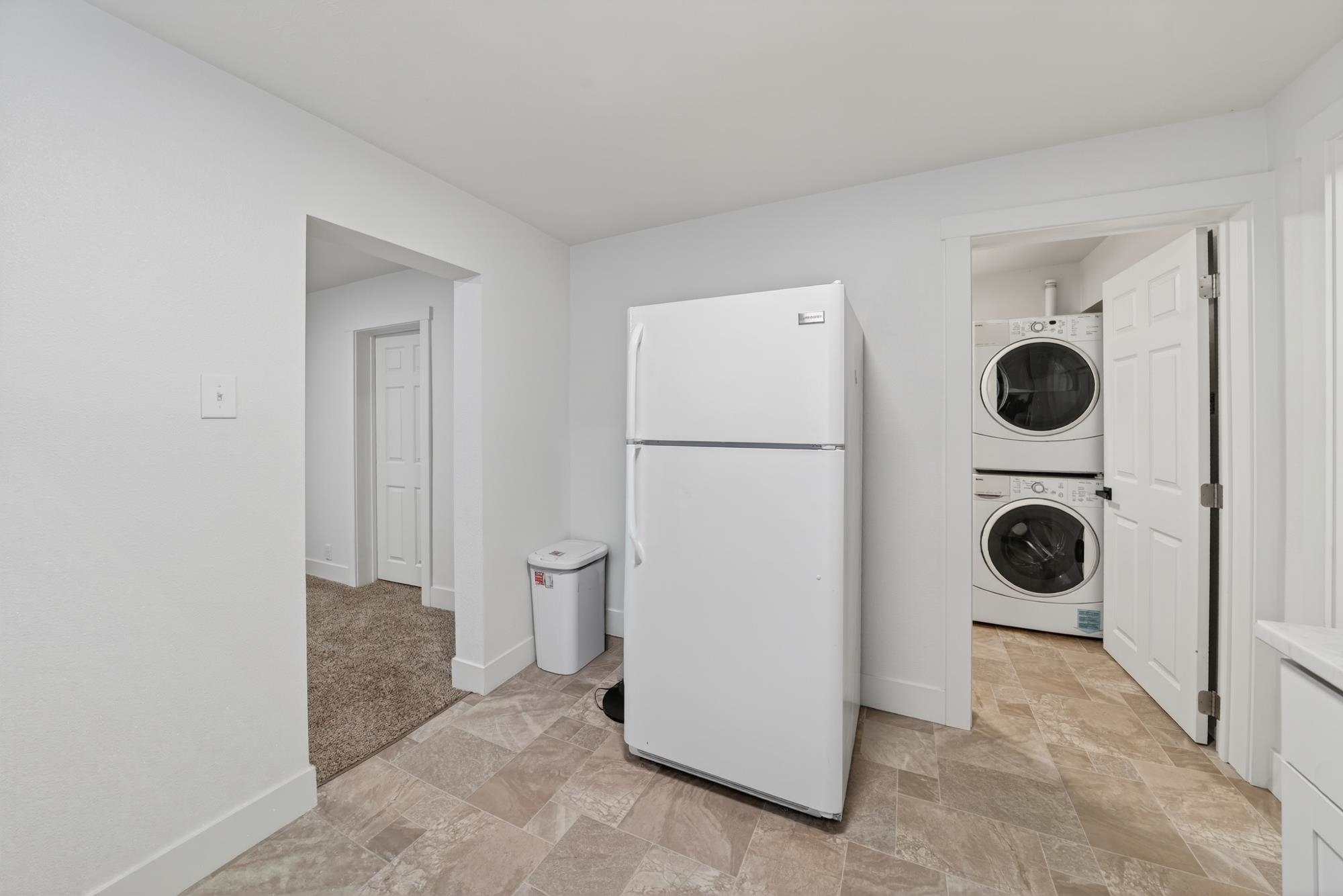 1608 W Maxwell Ave - Photo 19