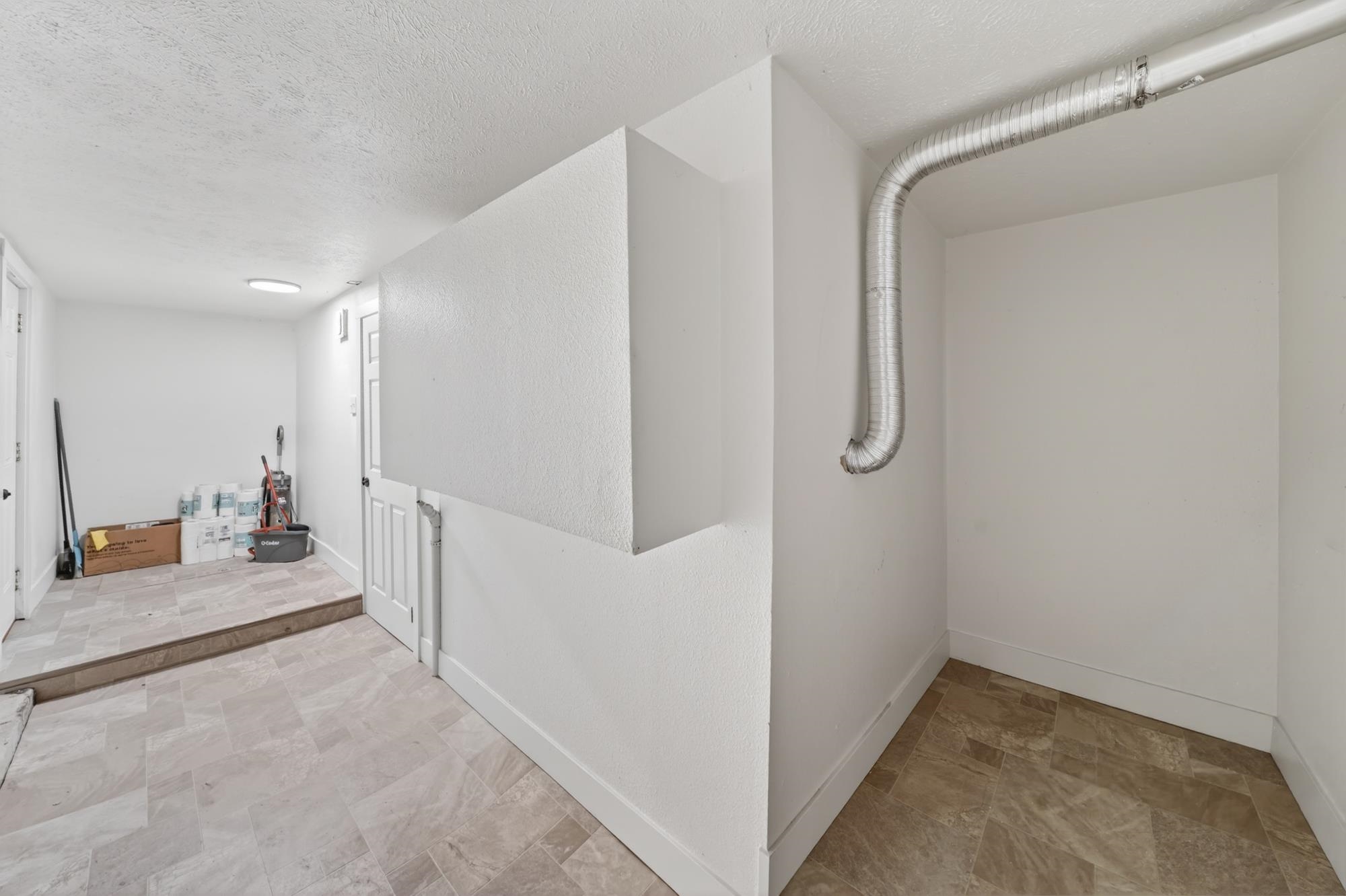 1608 W Maxwell Ave - Photo 33