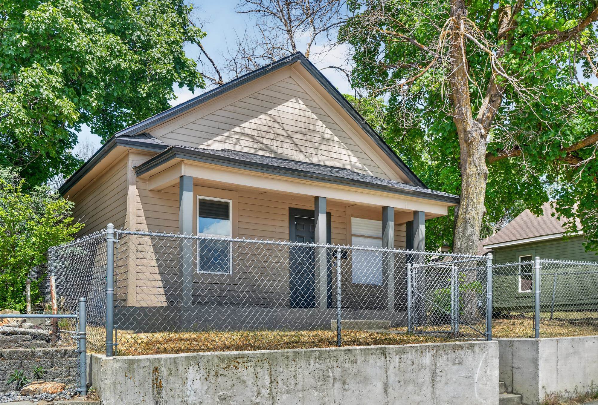 1608 W Maxwell Ave - Photo 38