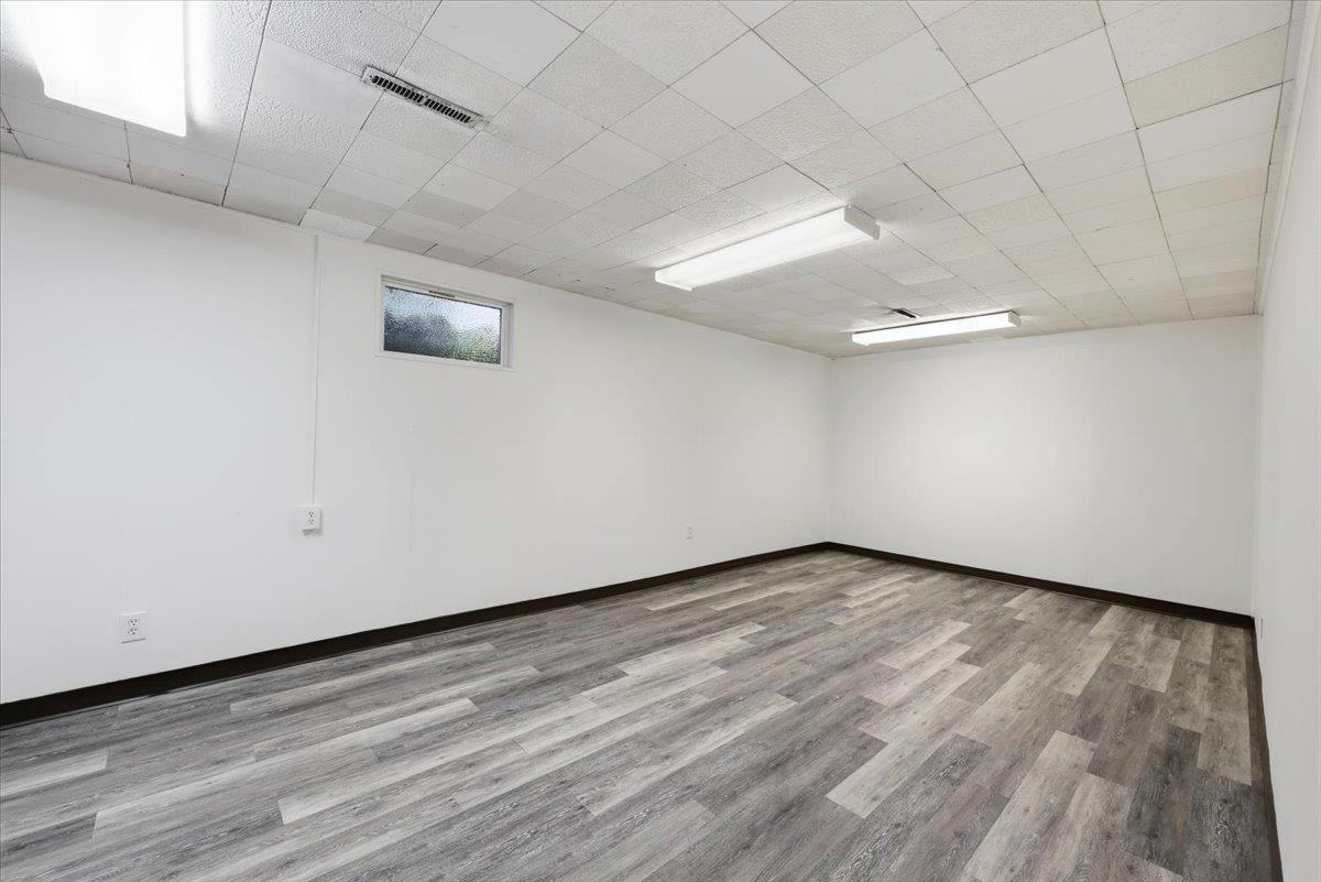 2428 E 39th Ave - Photo 23