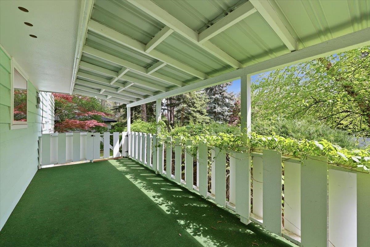 2428 E 39th Ave - Photo 26