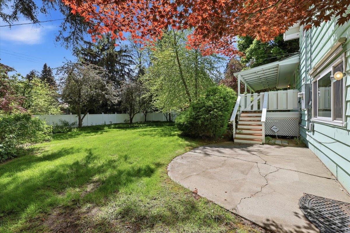 2428 E 39th Ave - Photo 28