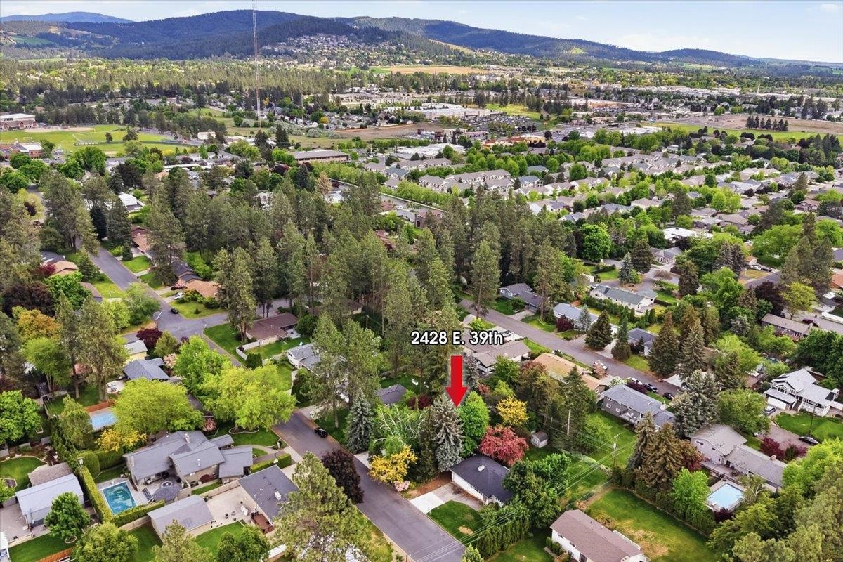 2428 E 39th Ave - Photo 35