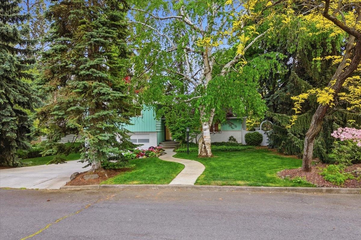 2428 E 39th Ave - Photo 39
