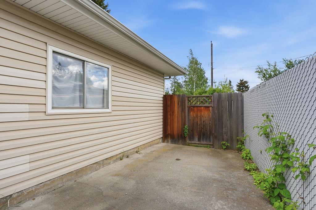 8312 N JEFFERSON Dr - Photo 35