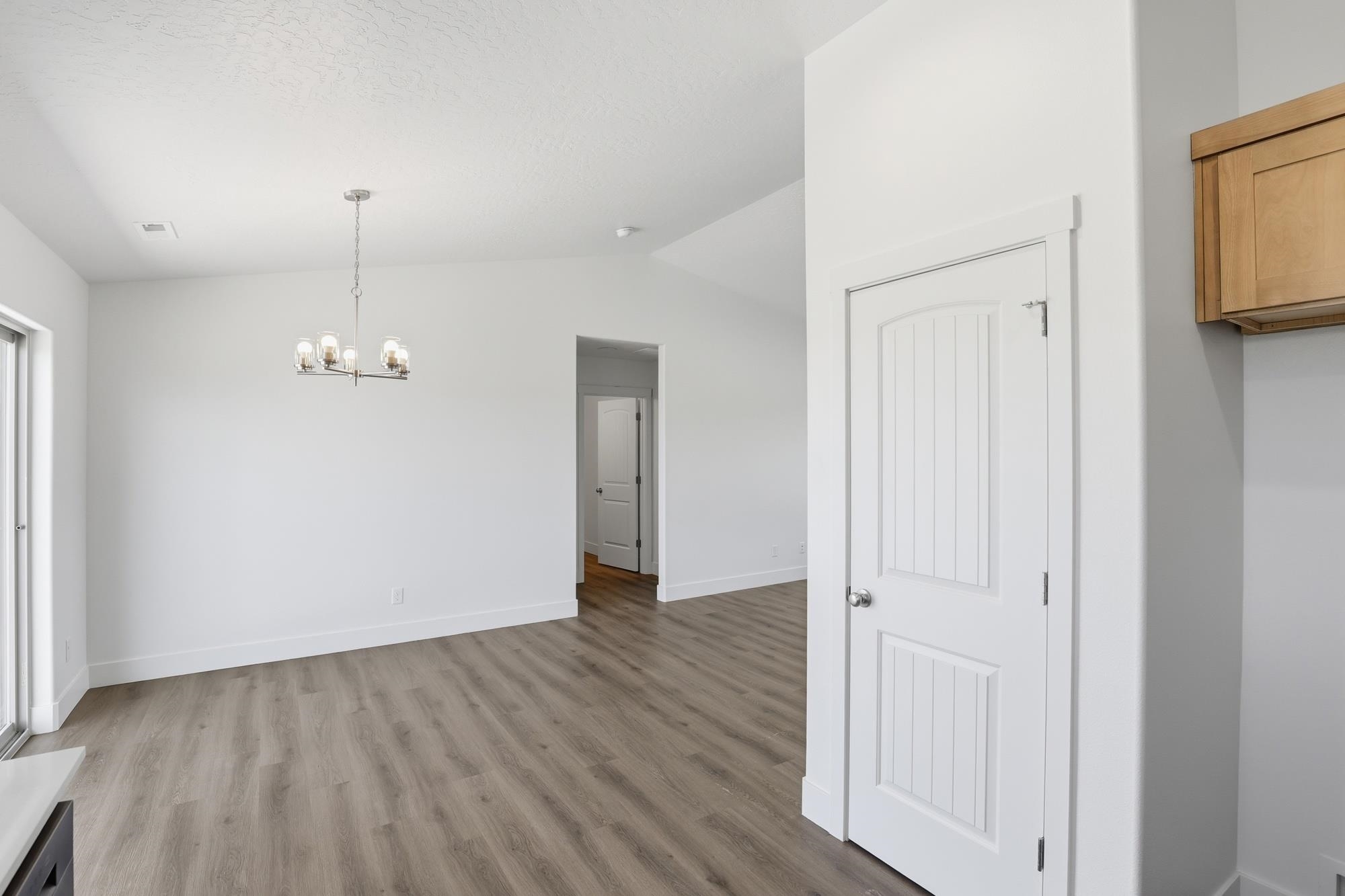 1211 N Layton Ave - Photo 12