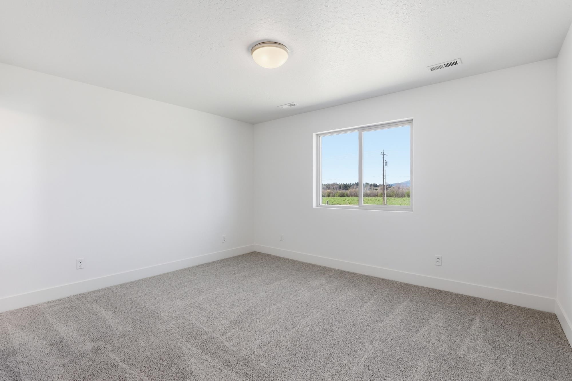1211 N Layton Ave - Photo 13