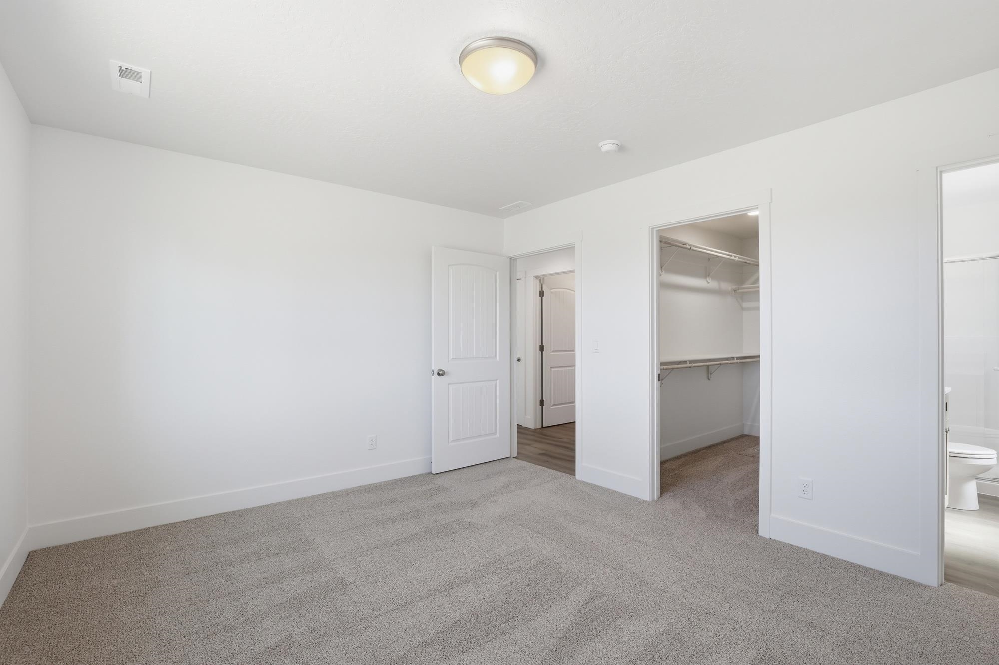 1211 N Layton Ave - Photo 14