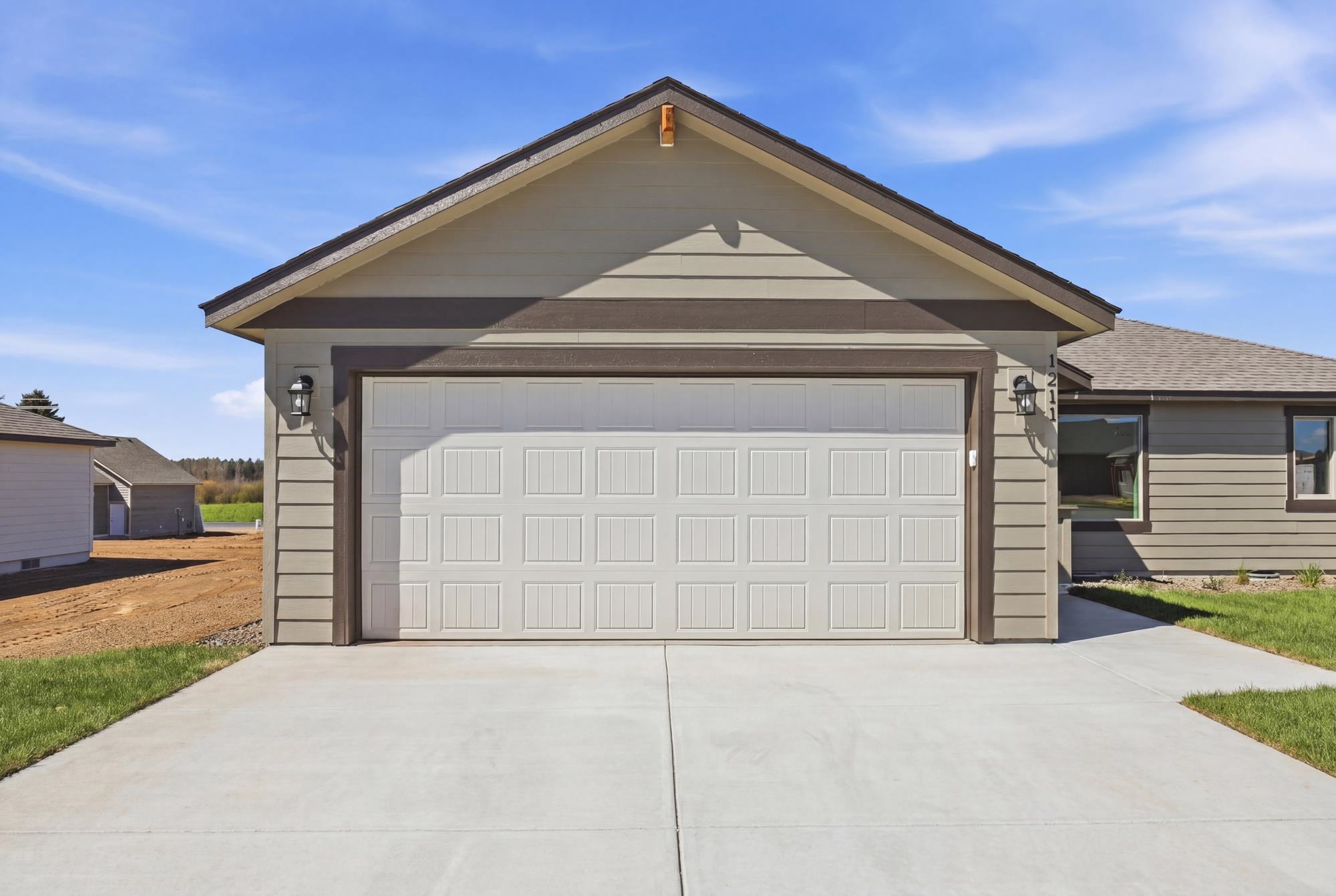 1211 N Layton Ave - Photo 23