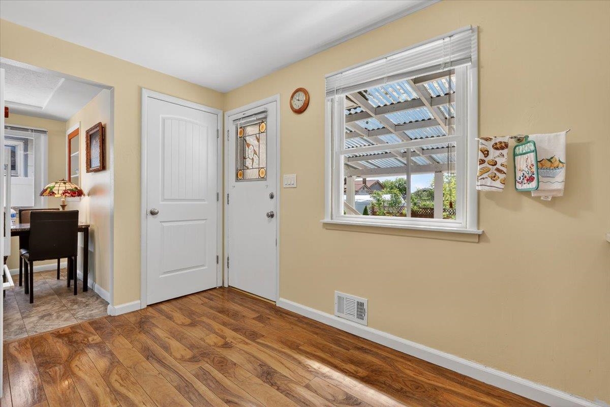 1411 W Glass Ave - Photo 14