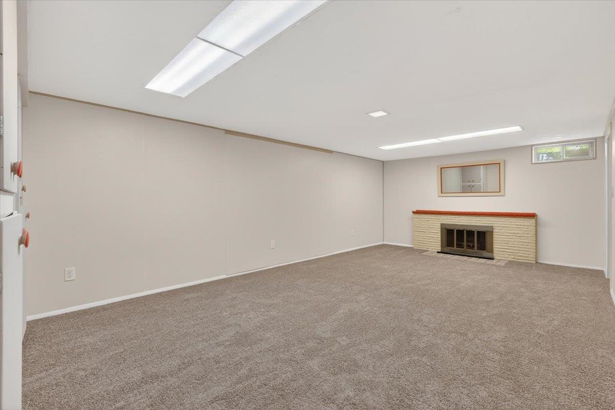 1411 W Glass Ave - Photo 24