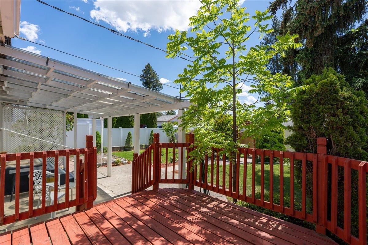 1411 W Glass Ave - Photo 31