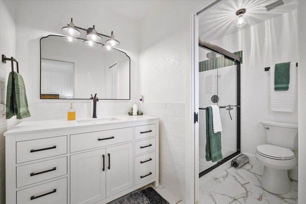 2107 S Scenic Blvd - Photo 23