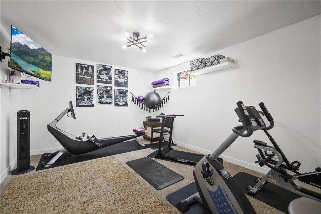 2107 S Scenic Blvd - Photo 33