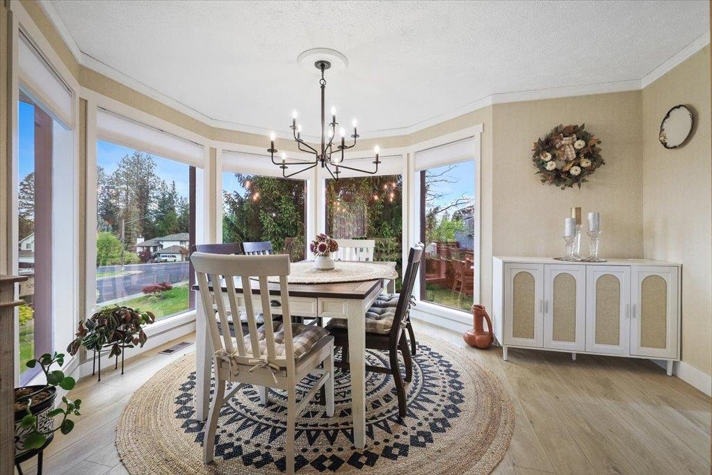 2107 S Scenic Blvd - Photo 7
