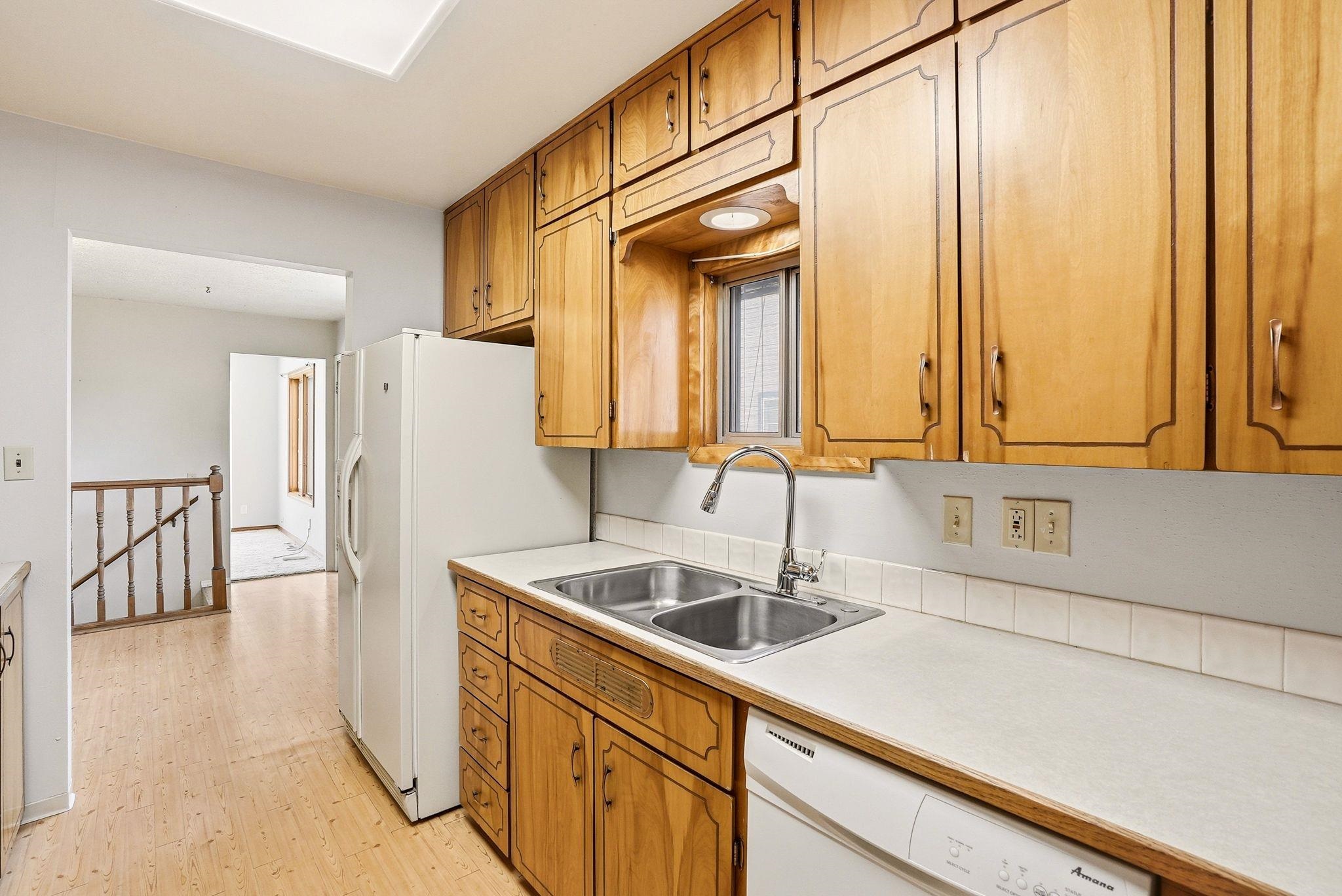 517 E Columbia Ave - Photo 11