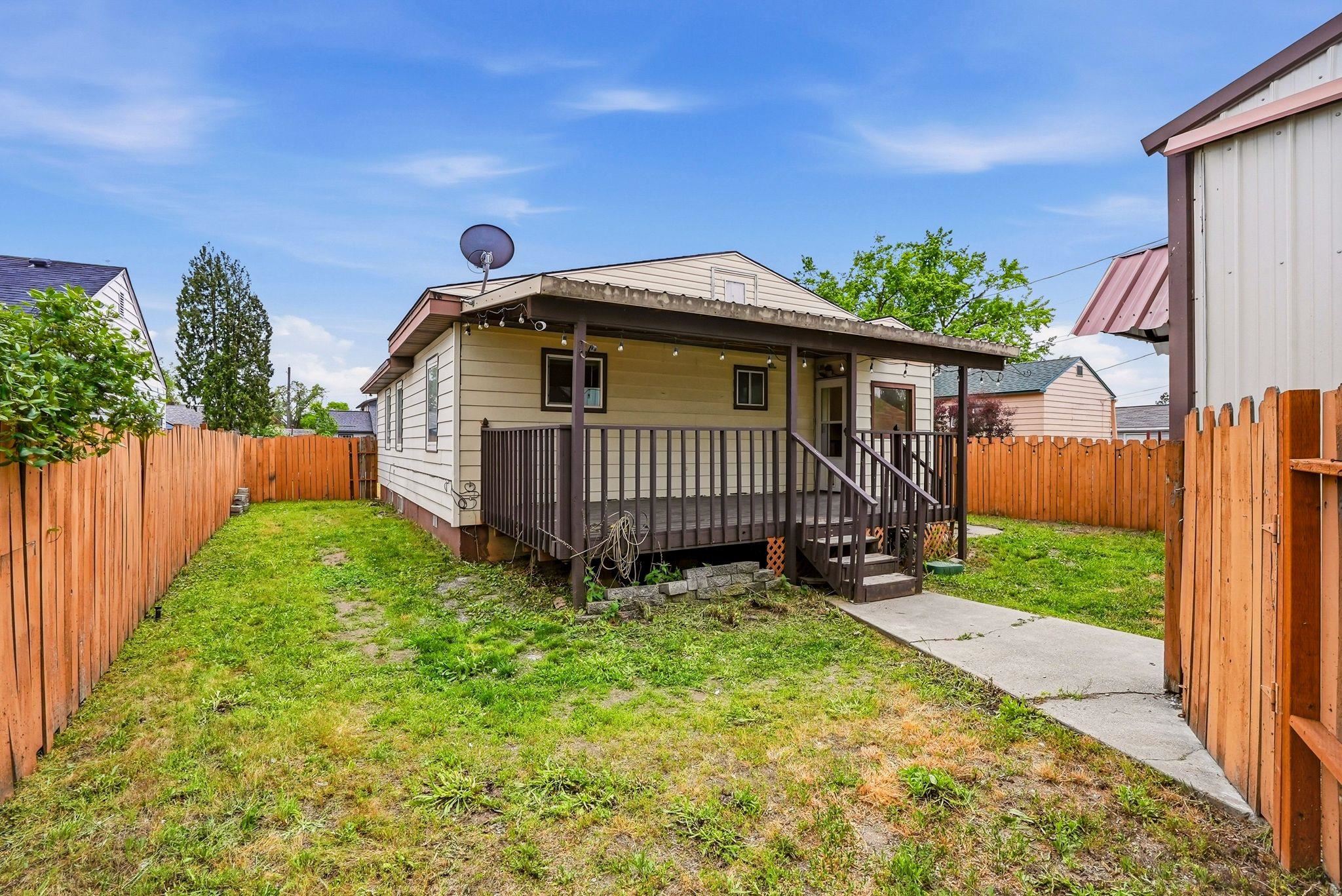 517 E Columbia Ave - Photo 32