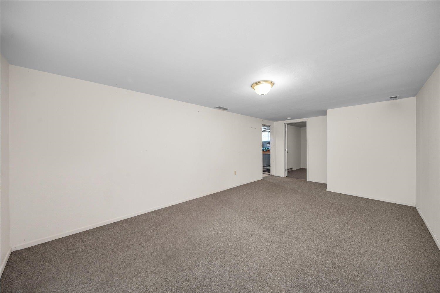 3138 E 33rd Ave - Photo 17