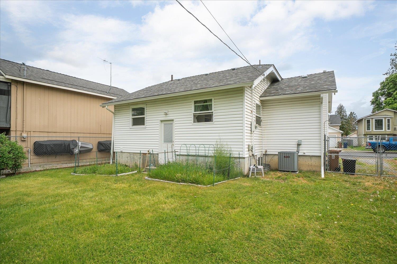 3138 E 33rd Ave - Photo 24