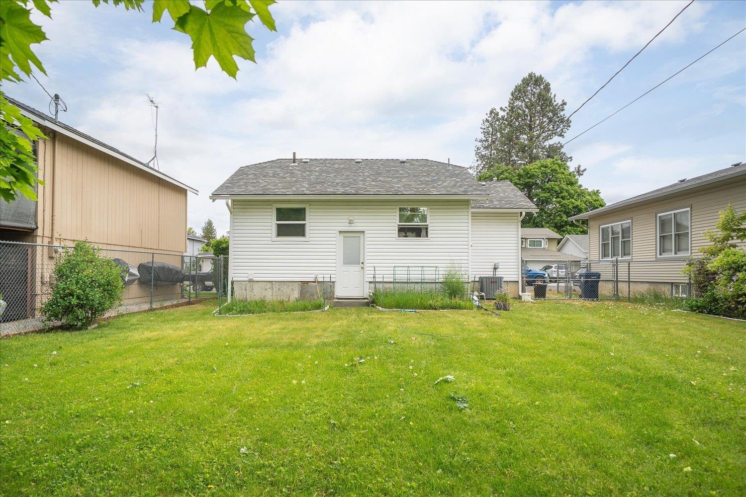 3138 E 33rd Ave - Photo 27