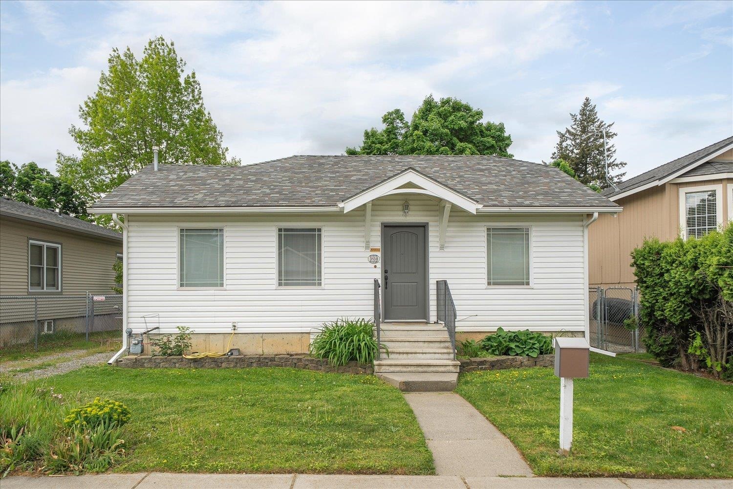 3138 E 33rd Ave - Photo 32