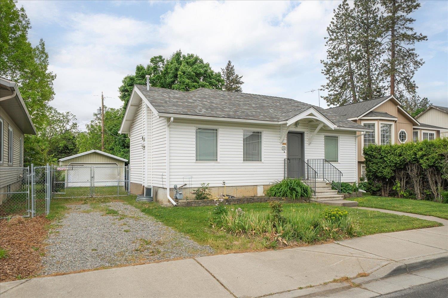3138 E 33rd Ave - Photo 33