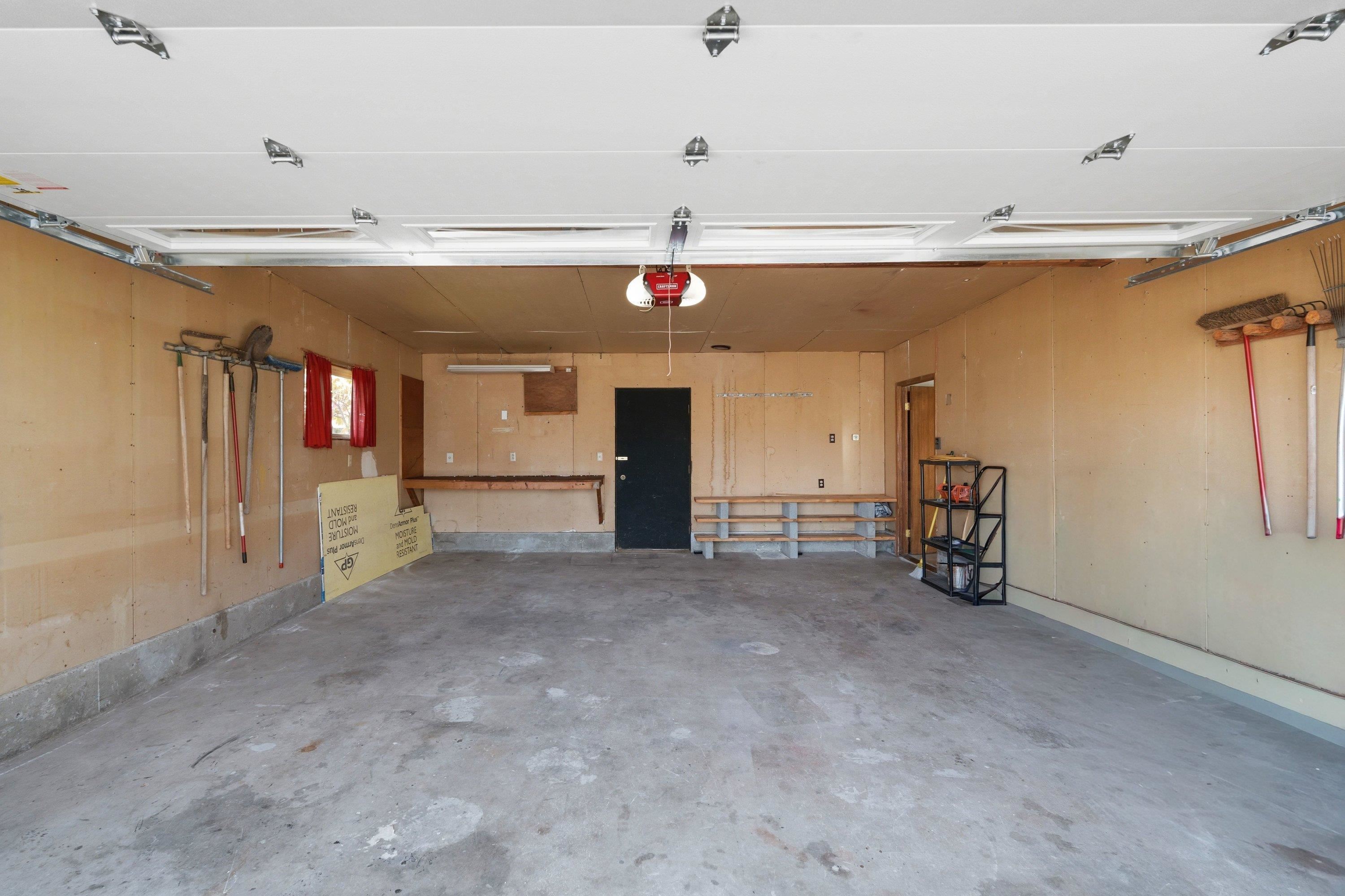 6712 N Fleming St - Photo 36