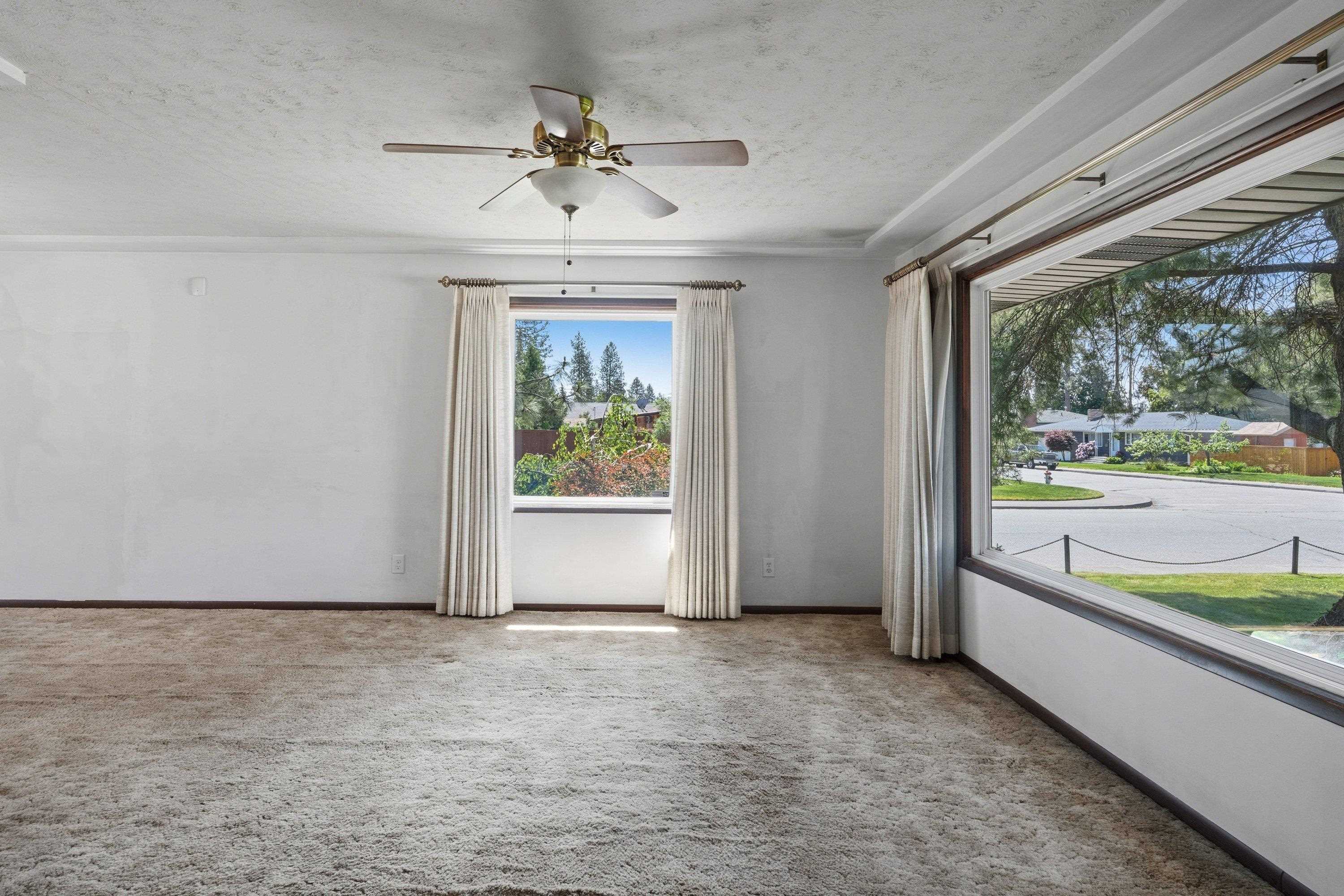 6712 N Fleming St - Photo 9