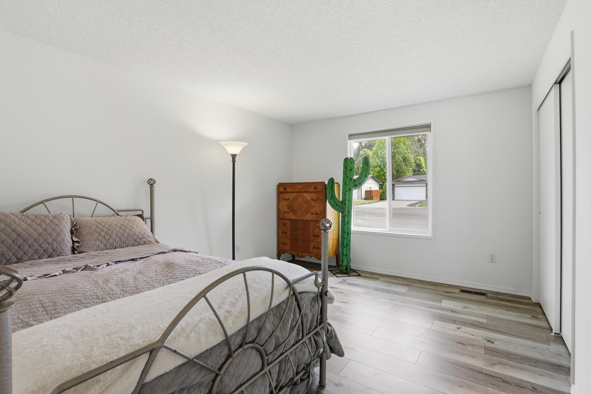 1424 W Bellwood Dr - Photo 19