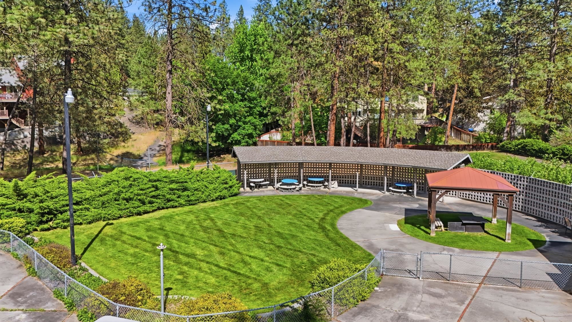 1424 W Bellwood Dr - Photo 42