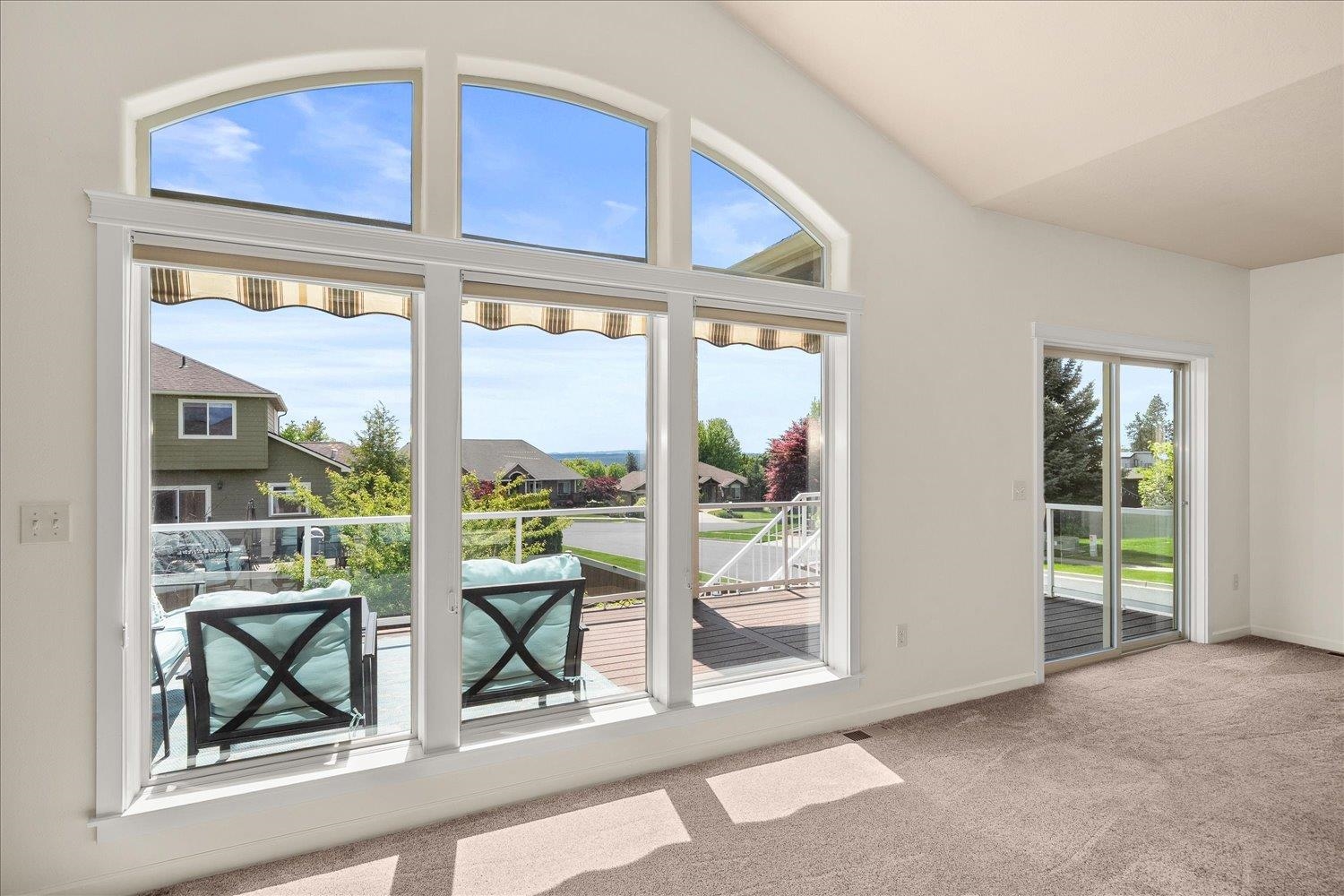 2315 W Chadwick Ln - Photo 9