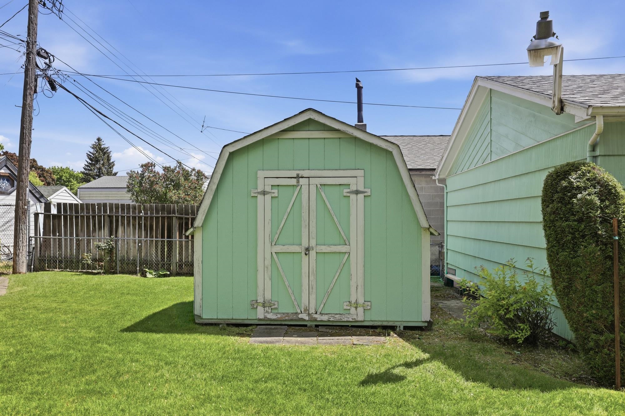 309 E NEBRASKA Ave - Photo 38