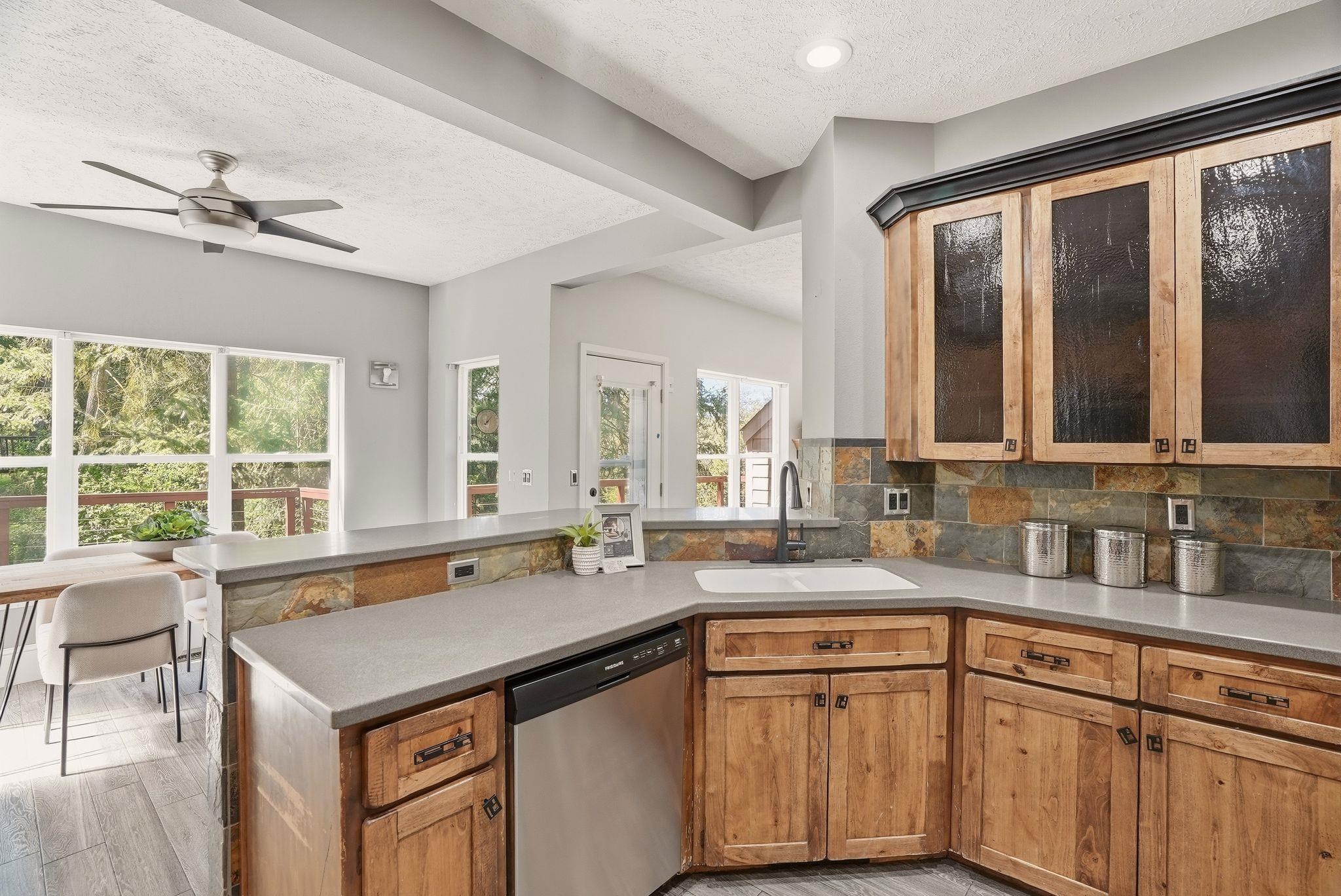 14607 N Shady Slope Rd - Photo 13