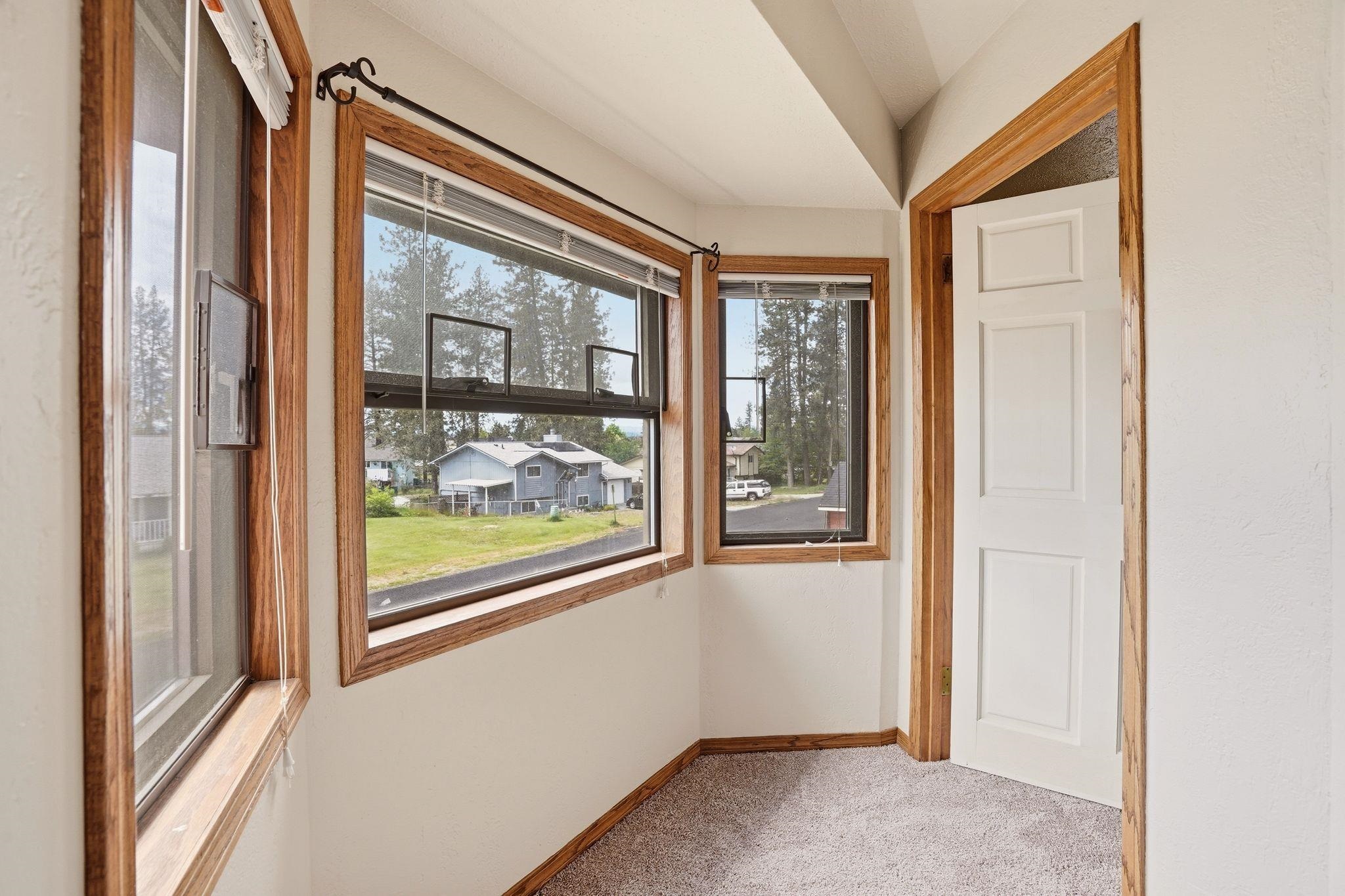 910 N Margaret Ave - Photo 10