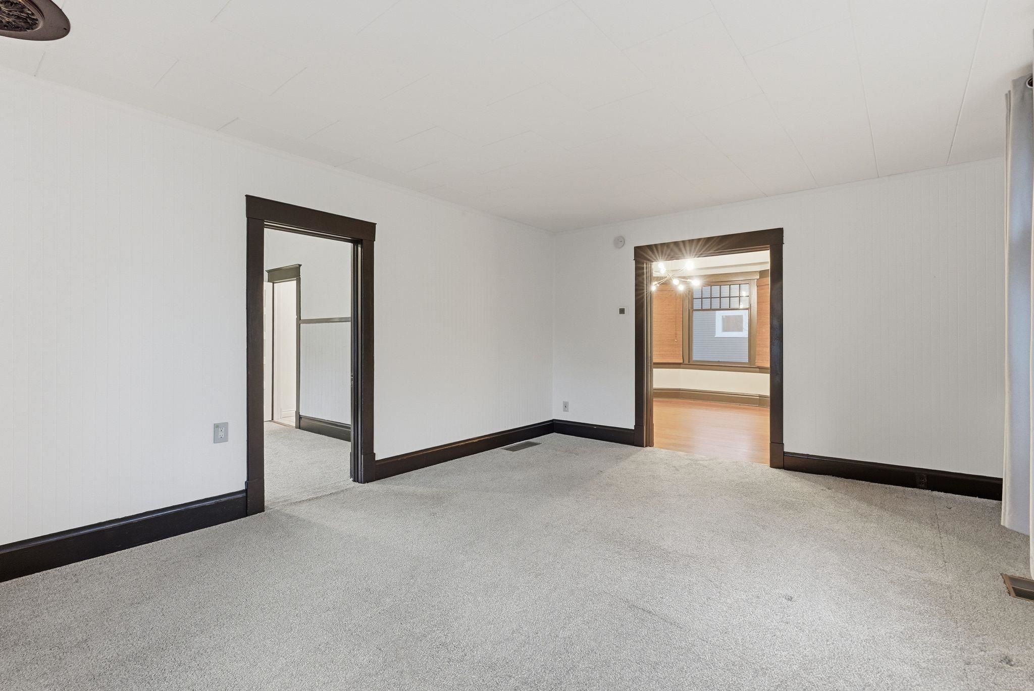 1311 E 16th Ave - Photo 11