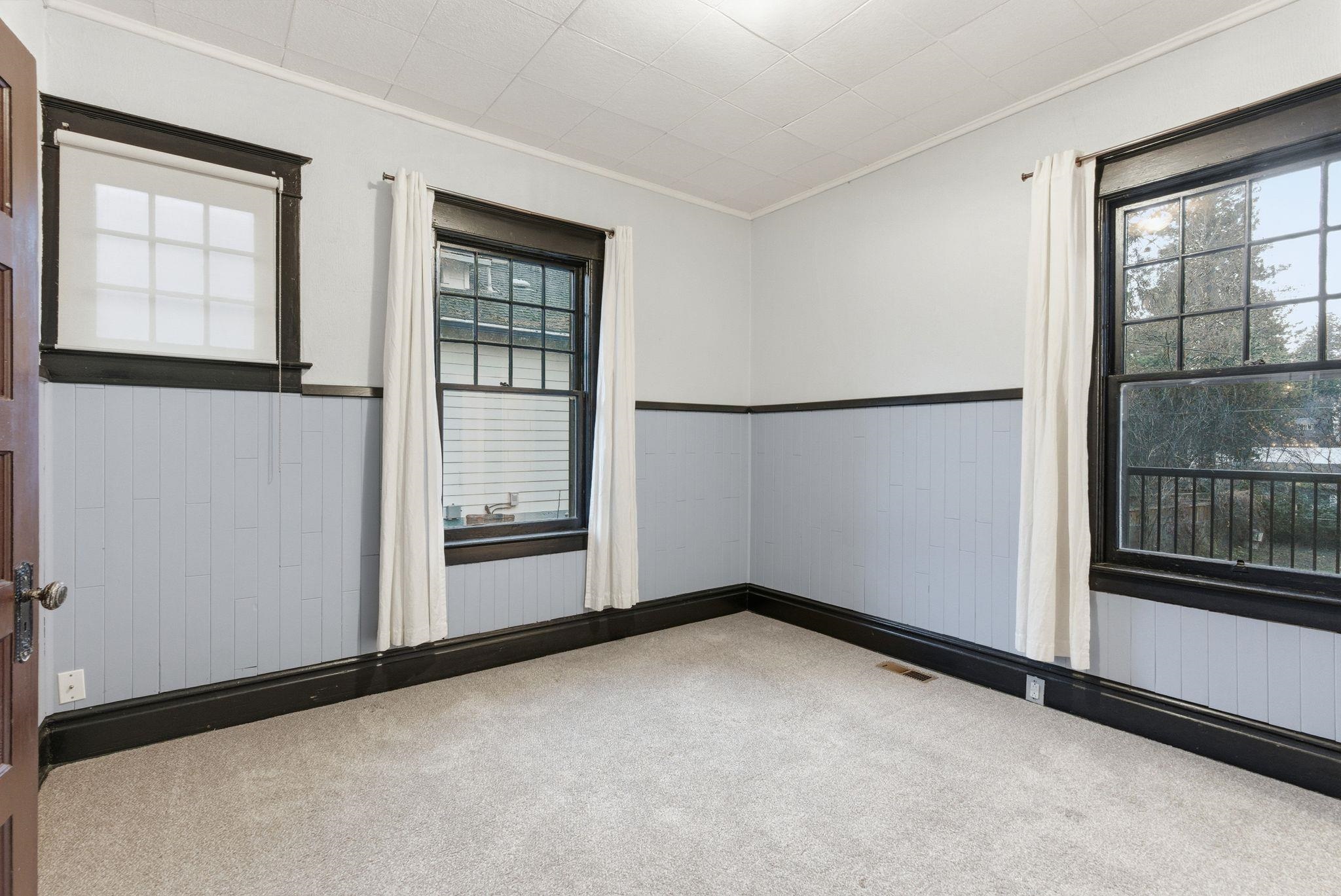 1311 E 16th Ave - Photo 17