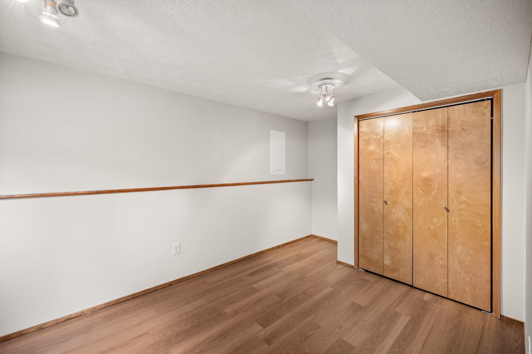 4508 S COOK St - Photo 29