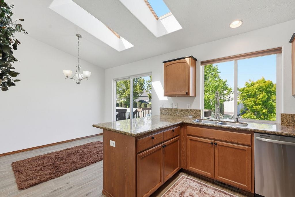 902 S Salish St - Photo 15