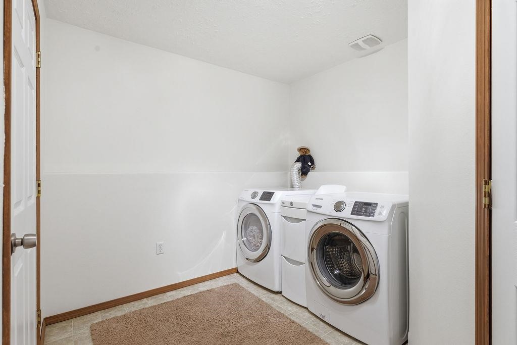902 S Salish St - Photo 24