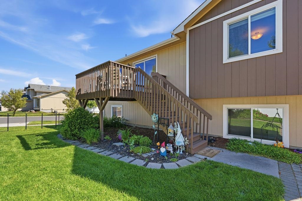 902 S Salish St - Photo 37