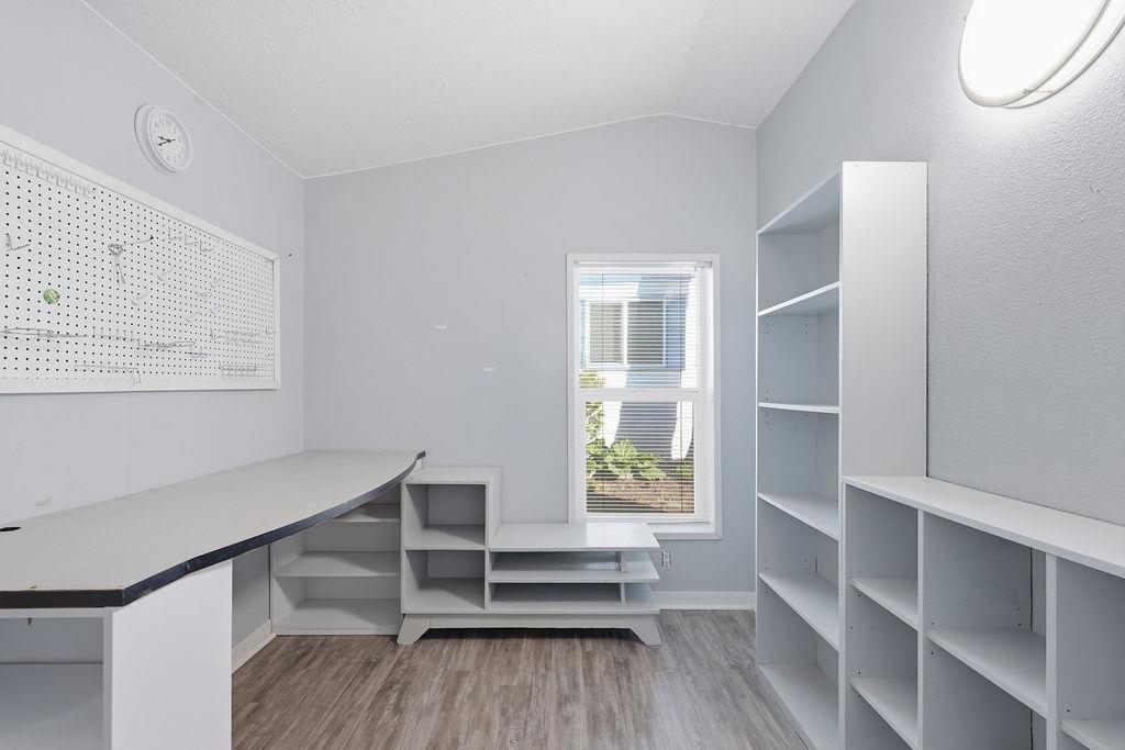 3231 W Boone Ave - Photo 21