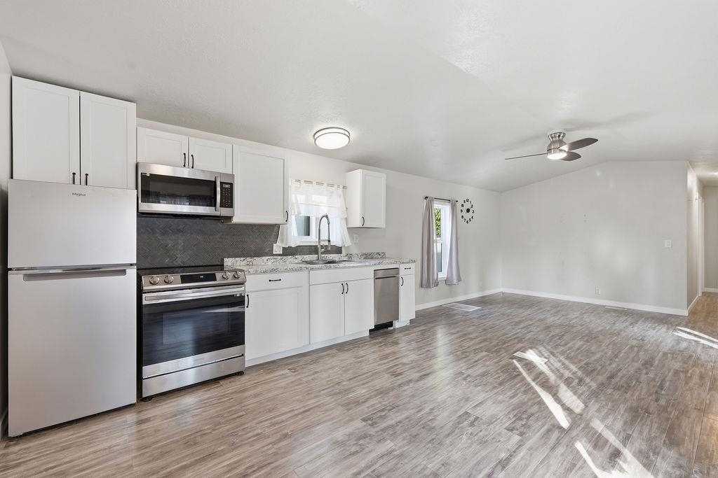 3231 W Boone Ave - Photo 8