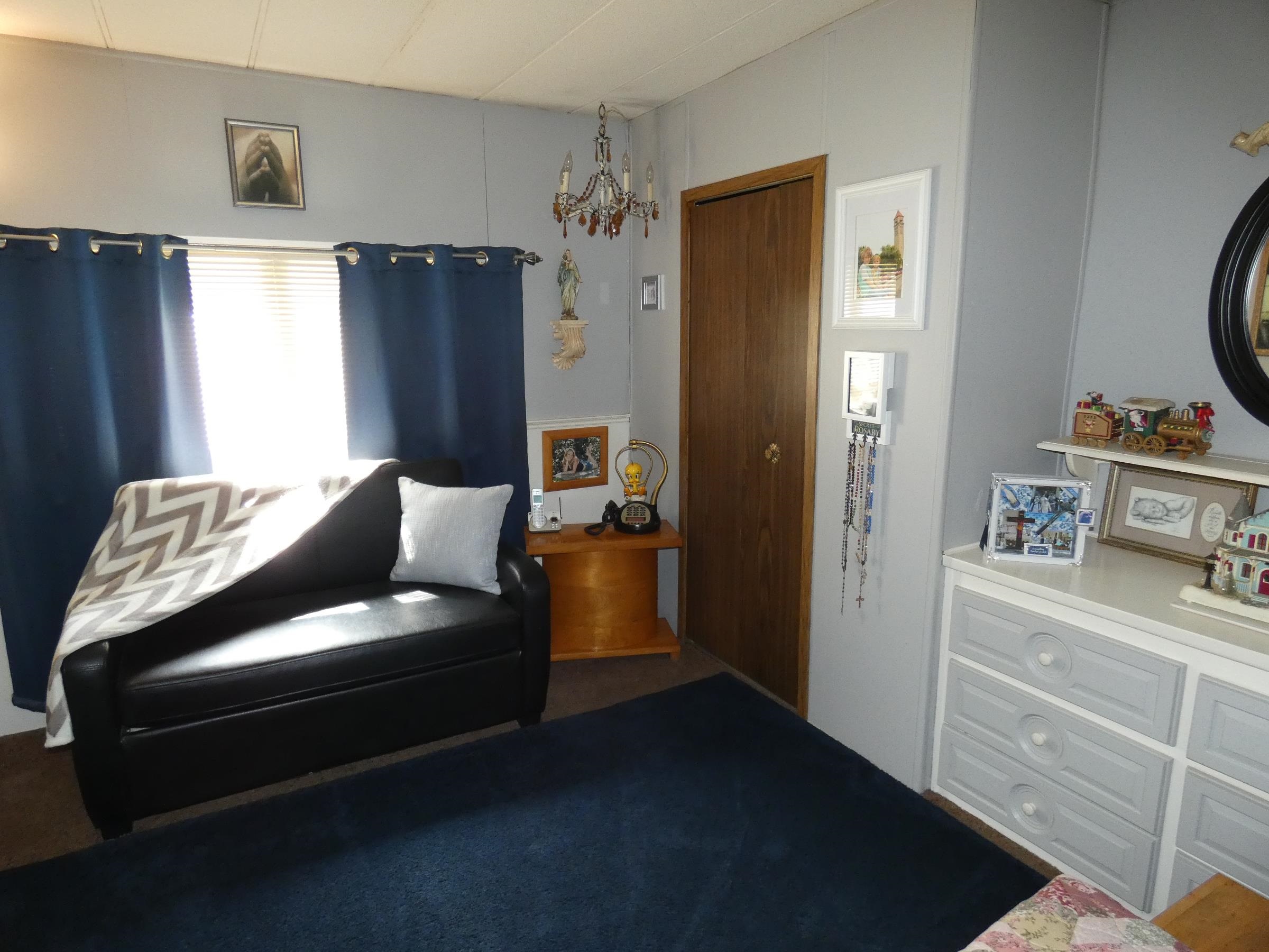 16021 W Badger Ln - Photo 15