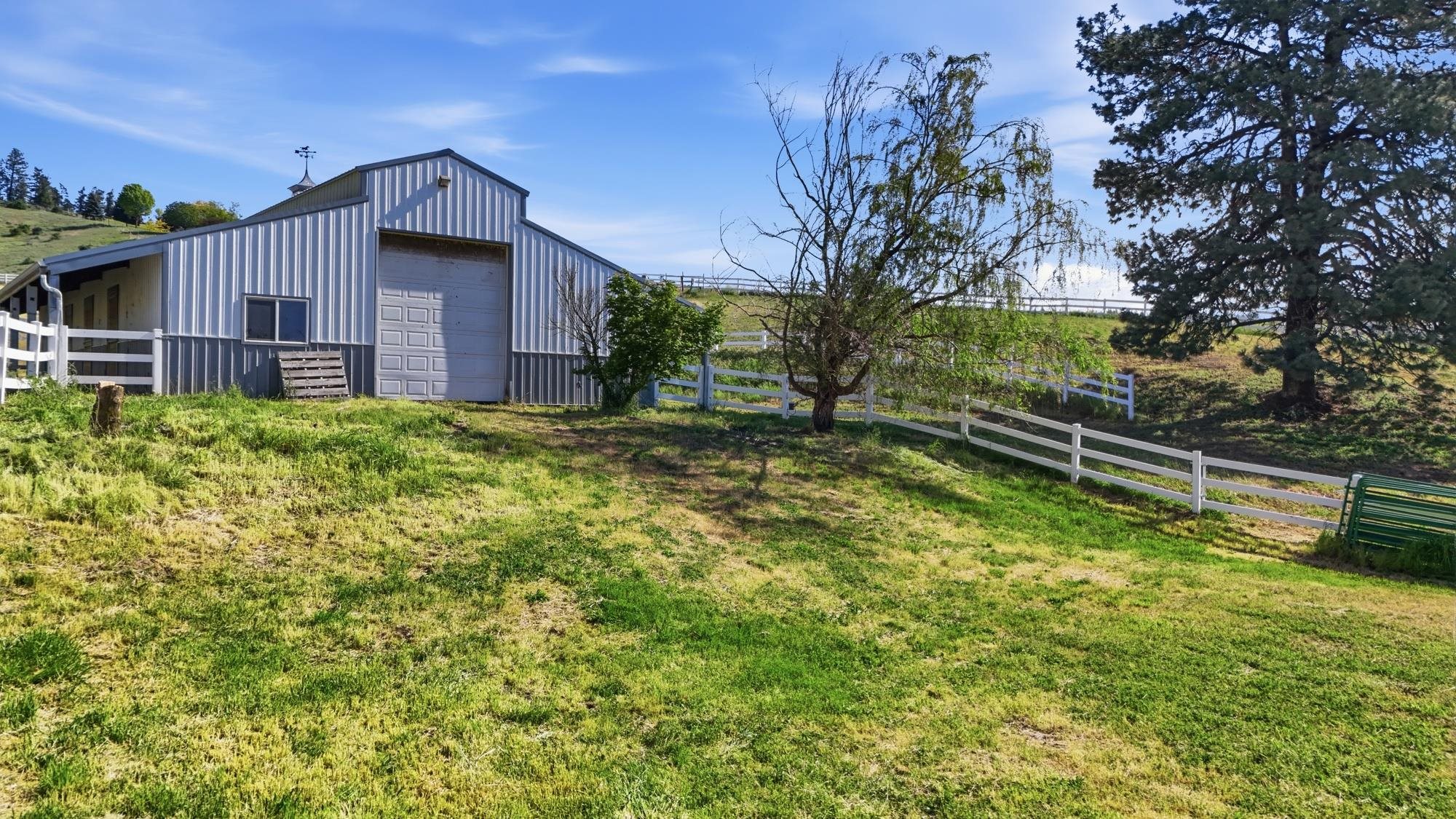 10205 S Sharon Rd - Photo 9