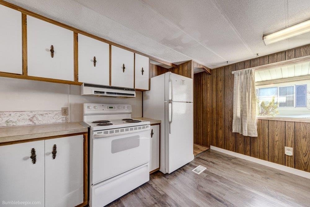 6300 E 2nd Ave - Photo 9