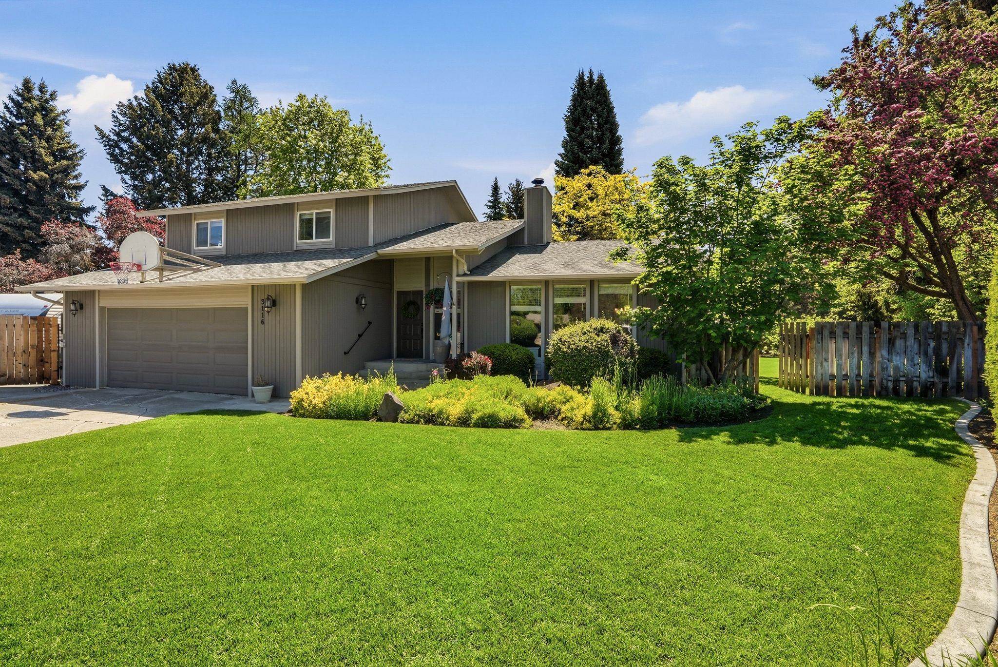 3116 E 62nd Ave - Photo 3