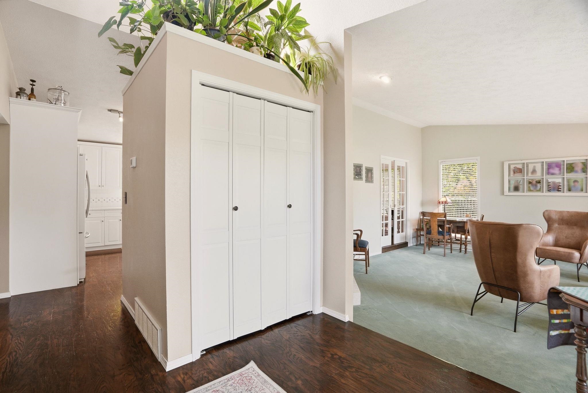 3116 E 62nd Ave - Photo 5