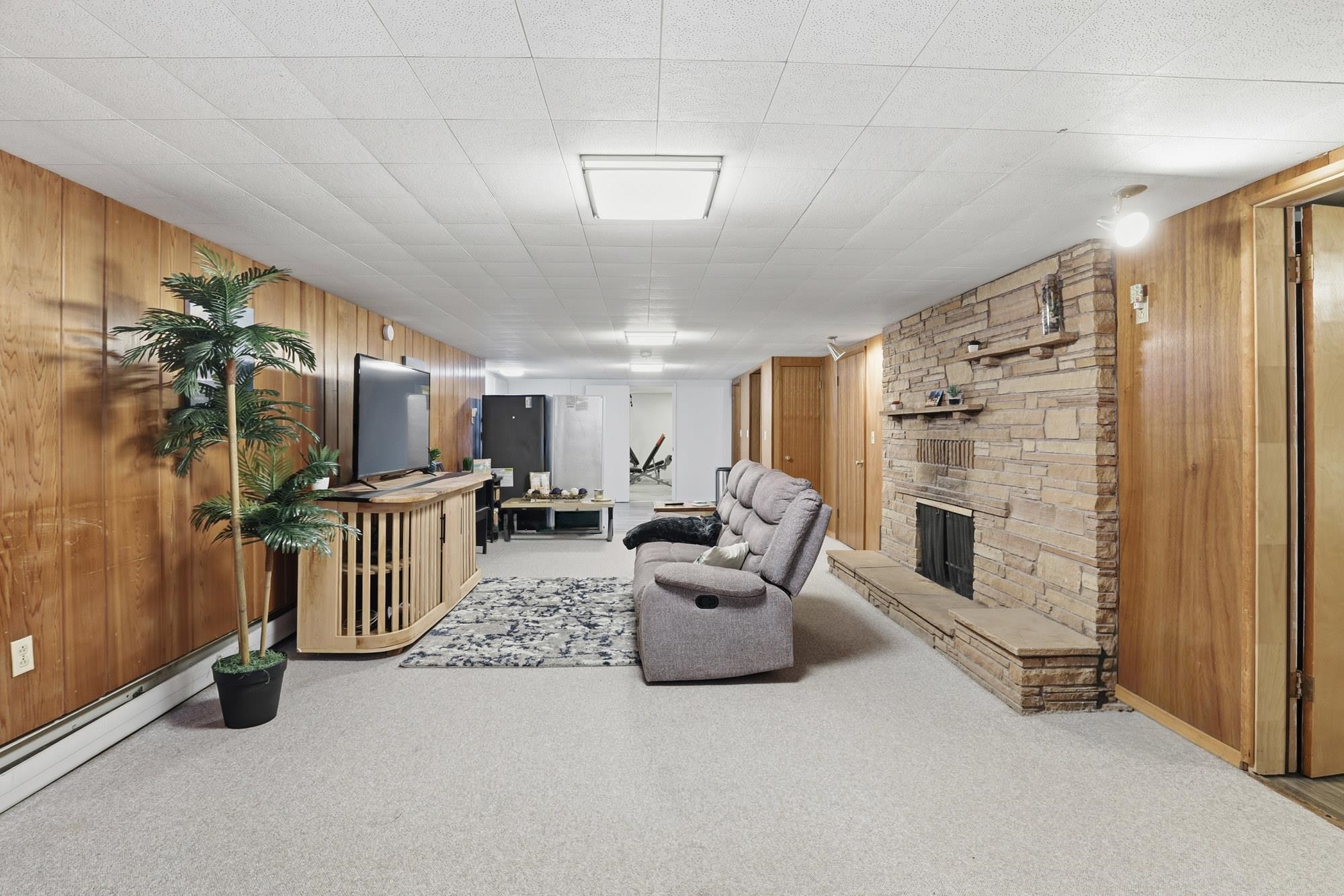 704 E Crawford Ave - Photo 23