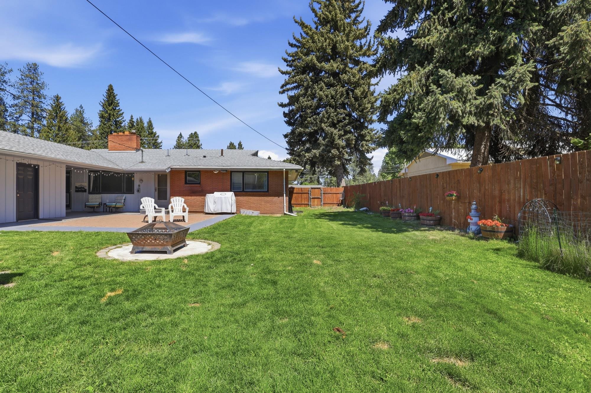 704 E Crawford Ave - Photo 35